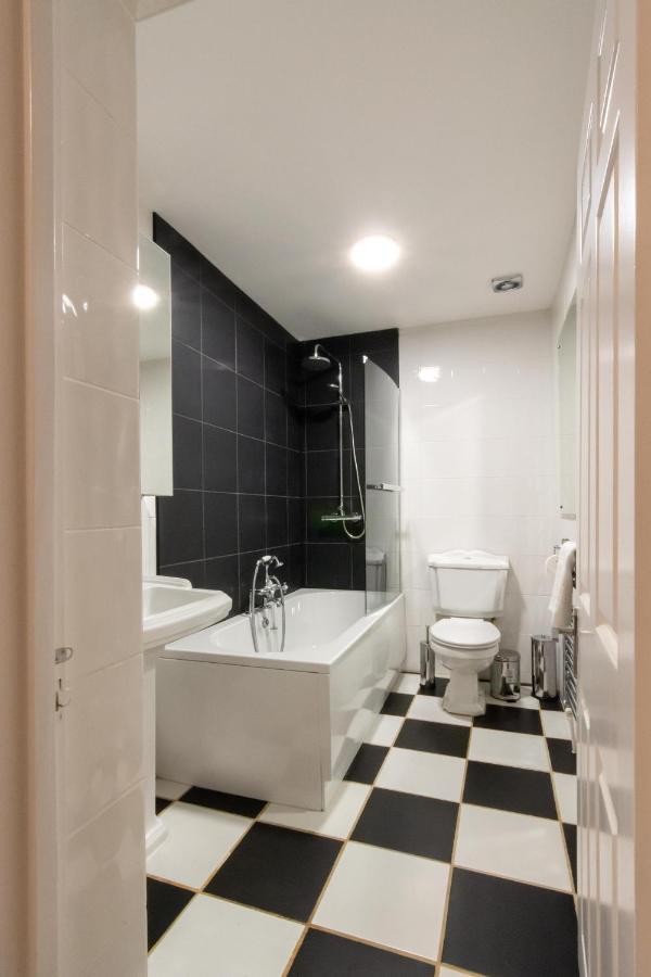 Free Parking! Very Large 2 Bedroom Clifton Flat Bristol Extérieur photo